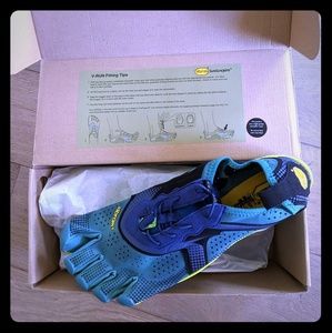 NEW WITH BOX Vibram Five Fingers Mens 12.5-13